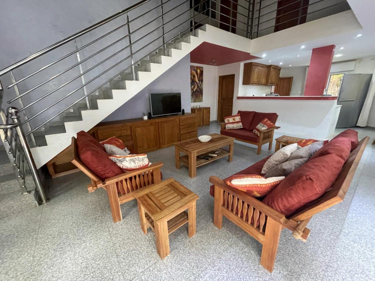 Agence Adjana Resort - Residence Du Port 3 Sali Tapé Exteriör bild