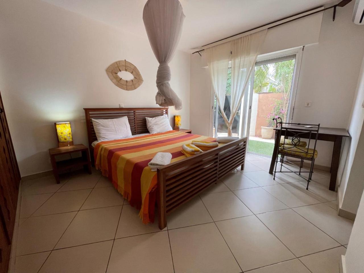 Agence Adjana Resort - Residence Du Port 3 Sali Tapé Exteriör bild